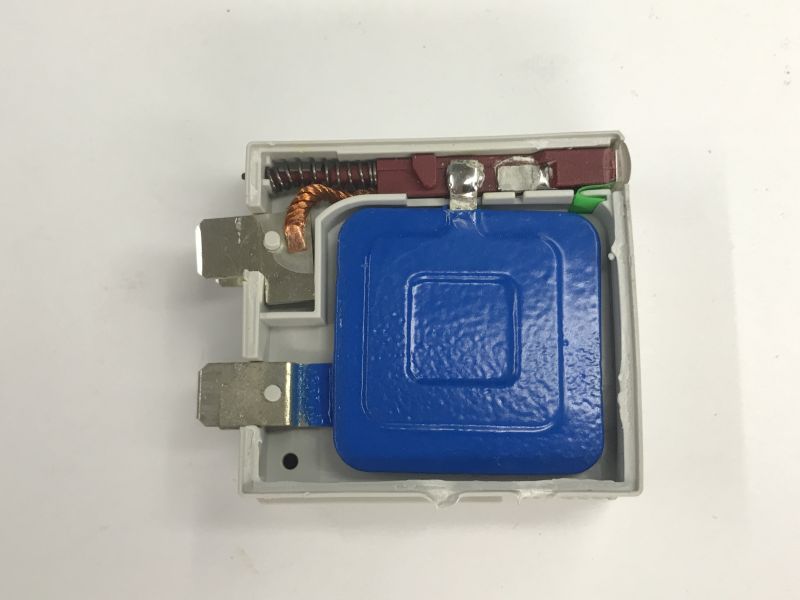 Inside the Sicher OCH-C 275/40 surge arrester: what lies within this three-phase protection device