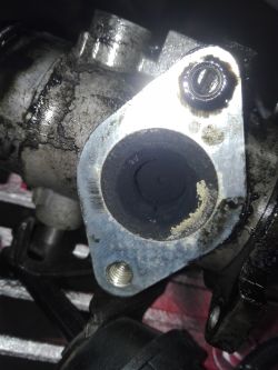 VW Bora 1.9 TDI AGR Engine: EGR Plug Issues, Strange Engine Sounds, Air/Turbine Overload Concerns