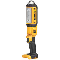 Latarka LED DeWalt 18V XR - Latarka wylacza sie po nagrzaniu.