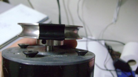 Moduł pomiarowy RPM bazujący na sensorze odbiciowym.