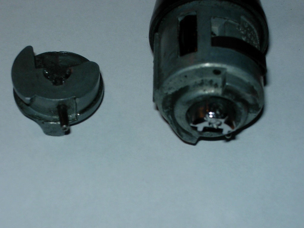 Szukam wkładki do stacyjki AUDI B4 /92r