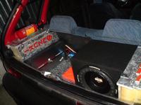 Pomoc w doborze głośników do skrzyni lub alternatywa.