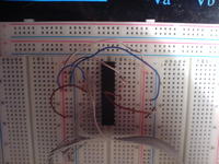 [ATmega8][BASCOM] LCD po raz tysięczny, krzaki na górze.