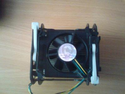 Zmiana wentylatora na procku Intel Celeron 1.7ghz