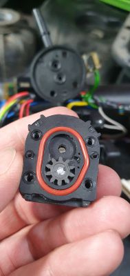 Repaired Part with Sealing View of repaired mechanical part with a gasket.