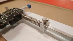 UM1 - uchwyt montażowy do małych PCB UM1 - uchwyt montażowy do małych PCB