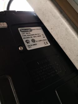 De'Longhi Caffe Corso ESAM2800.SB EX:1 – jak wyjąć stare pokrętło pary i włożyć nowe?