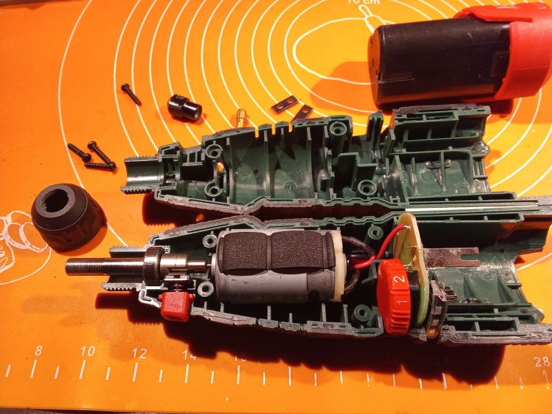 Akumulatorowa szlifierka Parkside PFBS12A1 12V z Lidla - test i recenzja