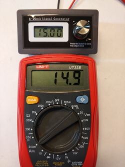 UNI-T UT33B - "Cheap / Dear" - multimeter with backlight and HOLD func UNI-T UT33B - "Cheap / Dear" - multimeter with backlight and HOLD func