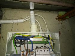 Kable od dawnego ogrzewania elektrycznego nadadzą się do zasilania bramy?