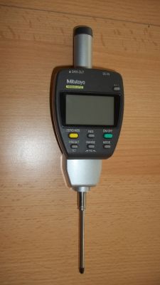 Tani, podręczny zasilacz regulowany - recenzja