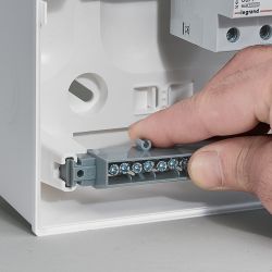 Rozdzielnice Practibox S - wysoka jakość i nagrodzony design w przystępnej cenie Rozdzielnice Practibox S - wysoka jakość i nagrodzony design w przystępnej cenie