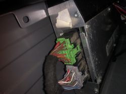 VW Multivan T5 przedlift - Rozbudowa fabrycznej instalacji o monoblok i subwoofe