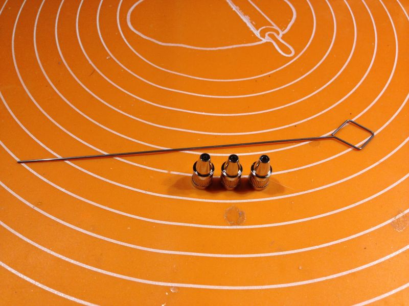 BBT - 580 - półautomatyczny odsysacz cyny z Aliexpress. Poznaj sprzęt zanim podejmiesz decyzję.