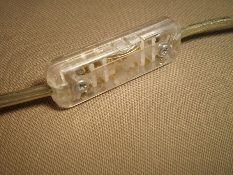 Cacko z wyglądu, a jak jest w środku? Cz. 1. Wyłącznik lampki tani i do tego ładny