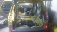 Renault Scenic 2 - Wtyczka pod siedzeniem kierowcy nieprawidłowo podłączona