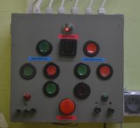 Rozdzielnia warsztatowa retro Rozdzielnia warsztatowa retro