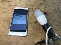 Inteligentna 'żarówka' WOJ14413 WiFi LED CCT - wnętrze, aplikacja, Tasmota