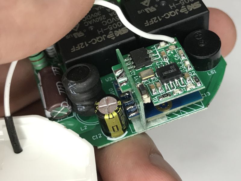 Which roller shutter controller on Zigbee? Presentation, pairing with Home Assistant and interior of