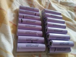 [Sprzedam] LGGBF1L1865 ogniwa LI-ION 3,3aH 23sztuki