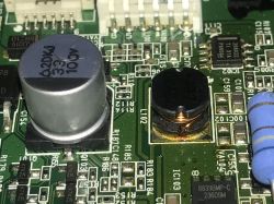 Monitor LG 22EA53 się włącza i wyłącza. Monitor LG 22EA53 się włącza i wyłącza.