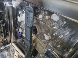 Beko DIN28431 - nie obraca się środkowy spryskiwacz mimo wymiany pompy