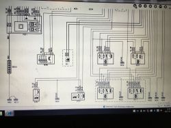 Peugeot 308 T7 1.6hdi 90km - Montaż uniwersalnego modułu c.zamka -kierunkowskazy