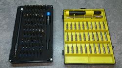 Porównanie zestawów wkrętaków na małe bity.