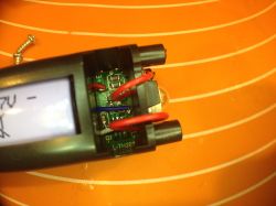 Recenzja latarki z funkcją powerbanku z Biedronki - użytkowanie i funkcje