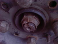 Seicento, Fiat,Nakrętka piasty koła-bezpieczna eksploatacja?