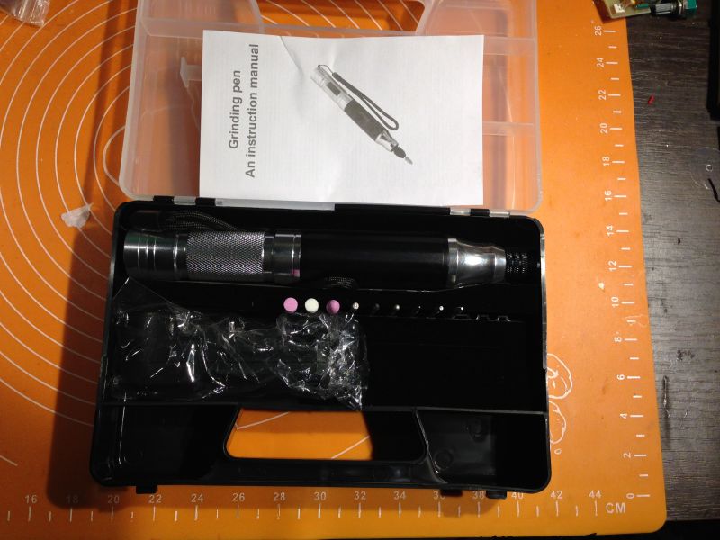 Szlifierka akumulatorowa II propozycja - średnia półka domowego modelarza i elektronika