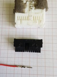 Konektory do wtyczki drzwi kierowcy Renault Koleos (Nissan) - oznaczenie 4JD a6