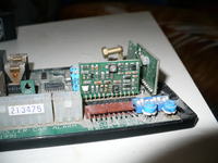 Identyfikacja alarmu z czarną obudową bez napisów - zdjęcia w linkach