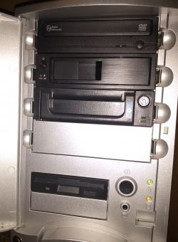 Cykl życia nośnika, pogromcy dyskietek