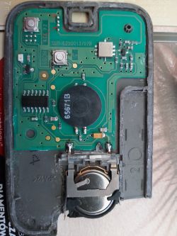 Espace - Jakie elementy brakują na zdjęciu karty?