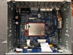 Kia Sportage 2007 - Uszkodzone elementy na płycie głównej