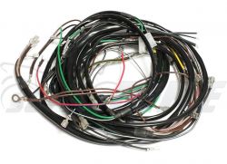 Jak się nazywa czarna osłona na kable do wiązek w moto?