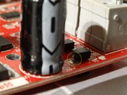 Zgrzewarka na transformatorze z mikrofalówki, arduino i płytą osb.