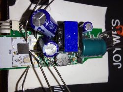XLD-WIFIBLE-A19 Smart LED Bulb E27 LN882H CB2L teardown, weak WiFi range?
