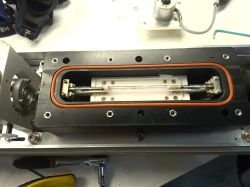LASER ND:YAG 80W ze znakowarki, uruchomienie źródła
