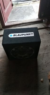 Jaki wzmacniacz audio wybrac? Kupić do suba Blaupunkt 750w, leży już u mnie trochę.