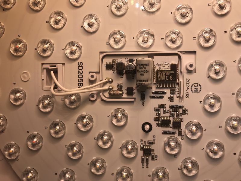 How hot does the 24 W Tuya ceiling lamp get? Test, interior and firmware change