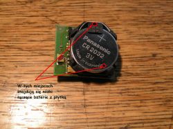 Opel Astra - schemat wlutowania przewodów do baterii w kluczyku