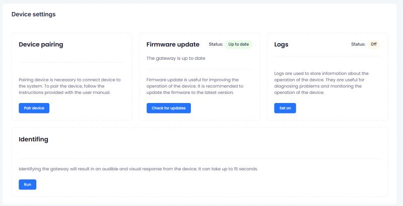 Device settings panel with options for pairing, firmware update, logs, and identifying.