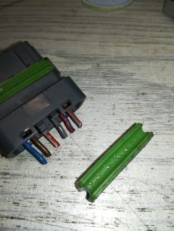 Peugeot 307 Error P0121 - Antipollution Fault, Throttle Potentiometer Issues & ELM327 Tester