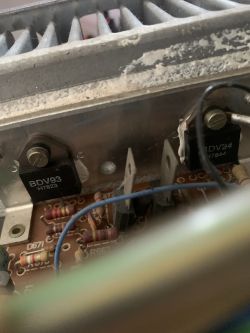 stary wzmacniacz saba mi 212 - trzaski, strzaly, szum, gubienie napięcia