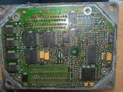 Jakie parametry ma brakujący kondensator w ECU FIAT DOBLO IAW5NF.T2?