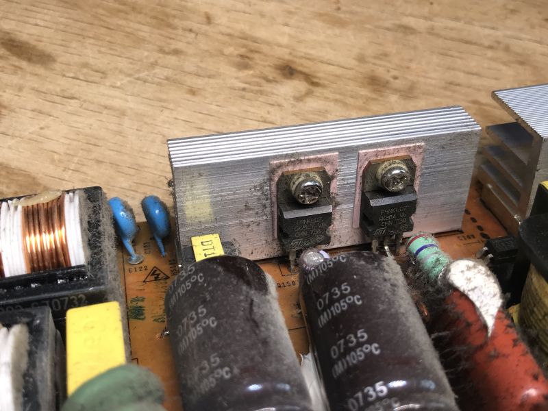 The inside of an old LG 32LC41 - what can be recovered from the inside? Atmega and transistors The inside of an old LG 32LC41 - what can be recovered from the inside? Atmega and transistors