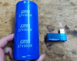 AVX 3000F supercapacitor next to USB Doctor meter