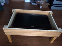 Stolik do kawy z możliwością odtwarzania gier